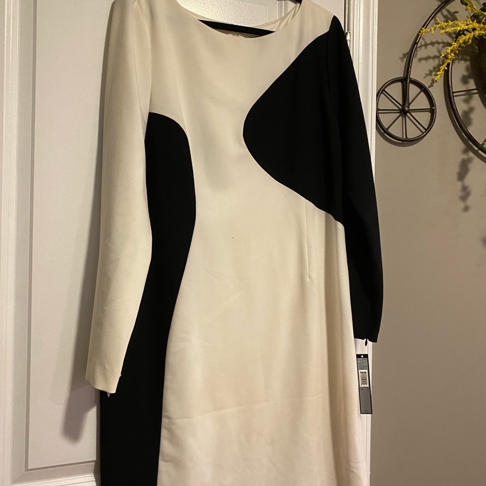 NWT Tahari black and white dress